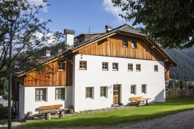 Our apartments in La Villa in Alta Badia Image: apartments in La Villa in Alta Badia